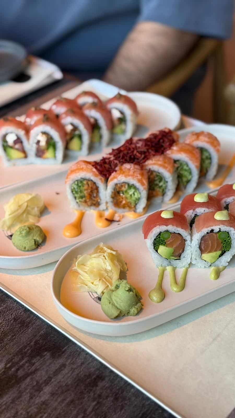 מוג'ו סאן בטן מלאה