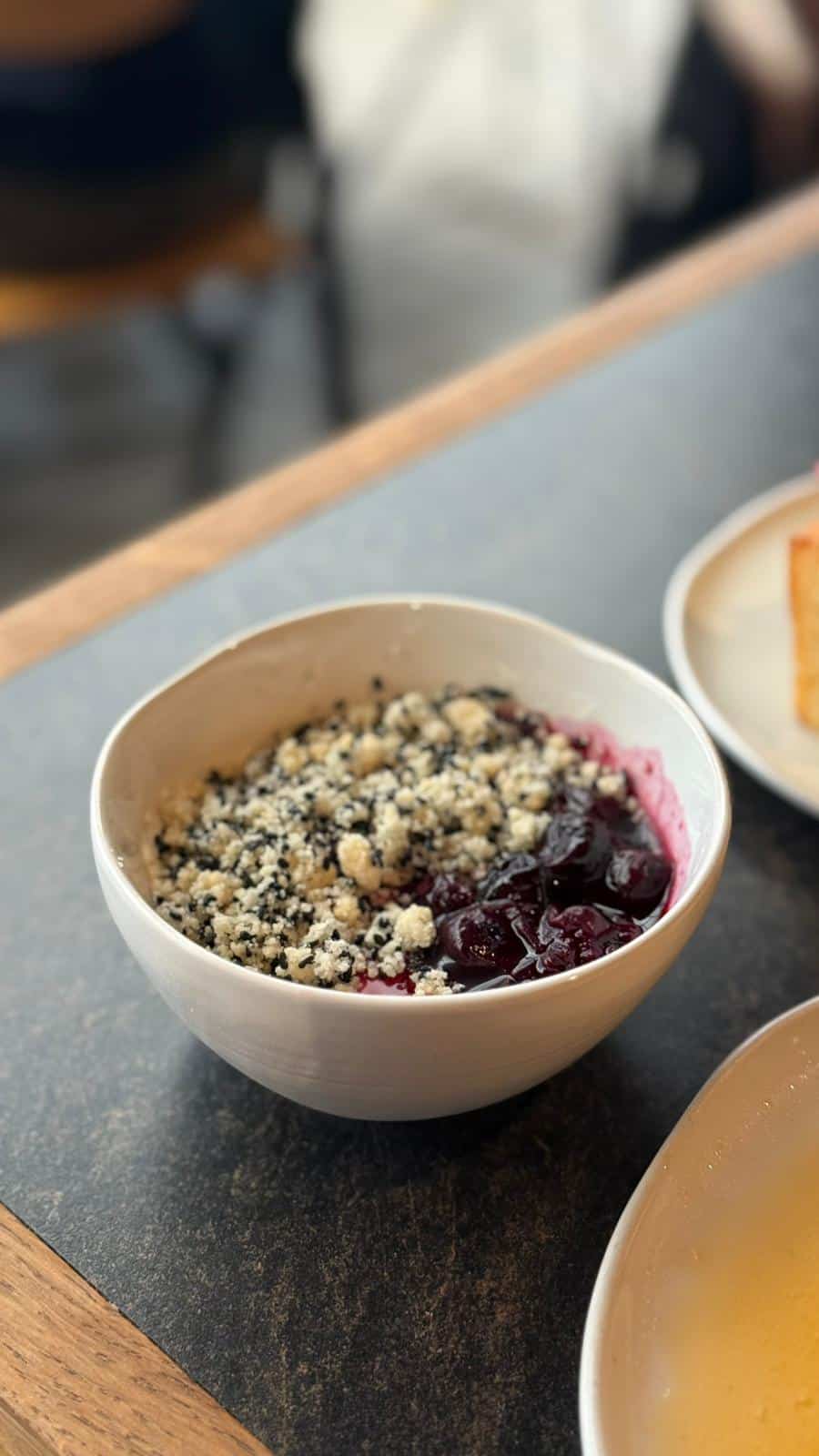 אובי שישי צהריים בטן מלאה