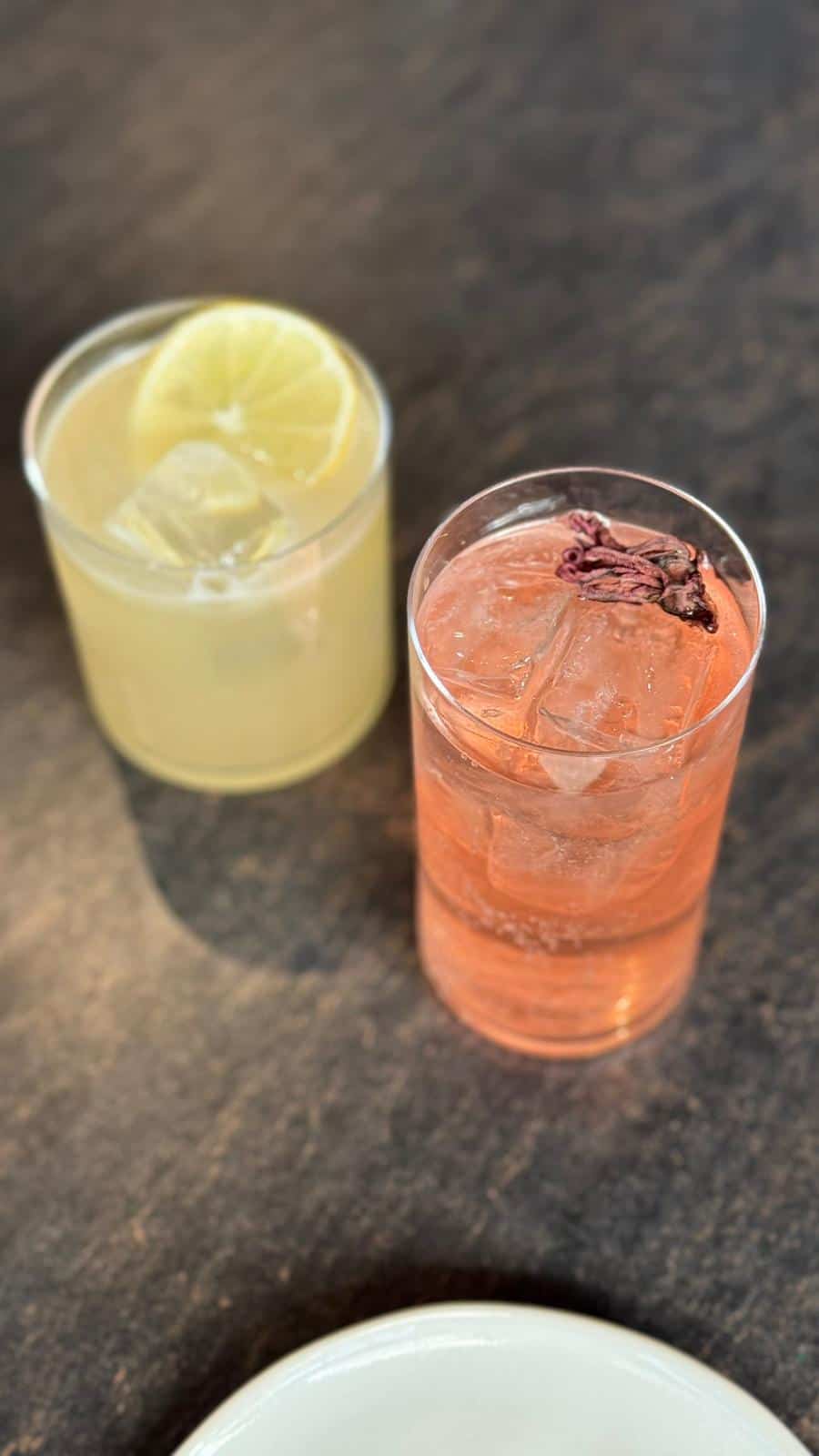 אובי שישי צהריים בטן מלאה