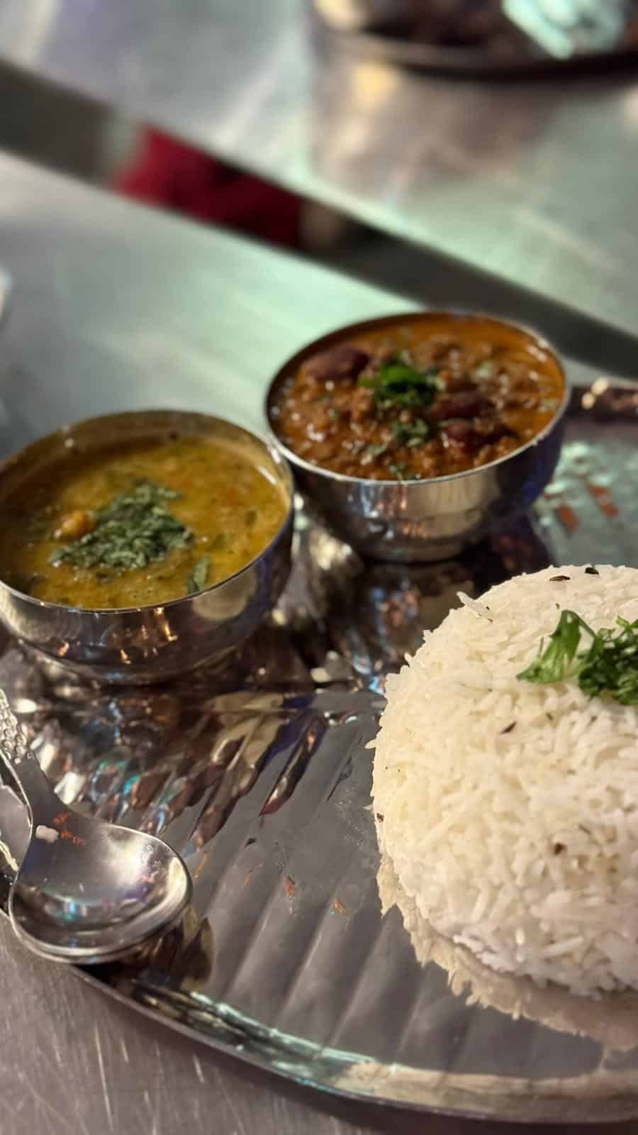 קפה בוליווד בטן מלאה