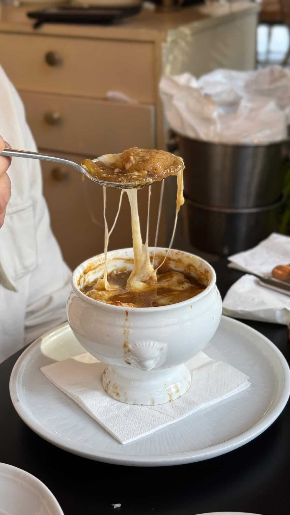 שה ויוי צהריים בטן מלאה